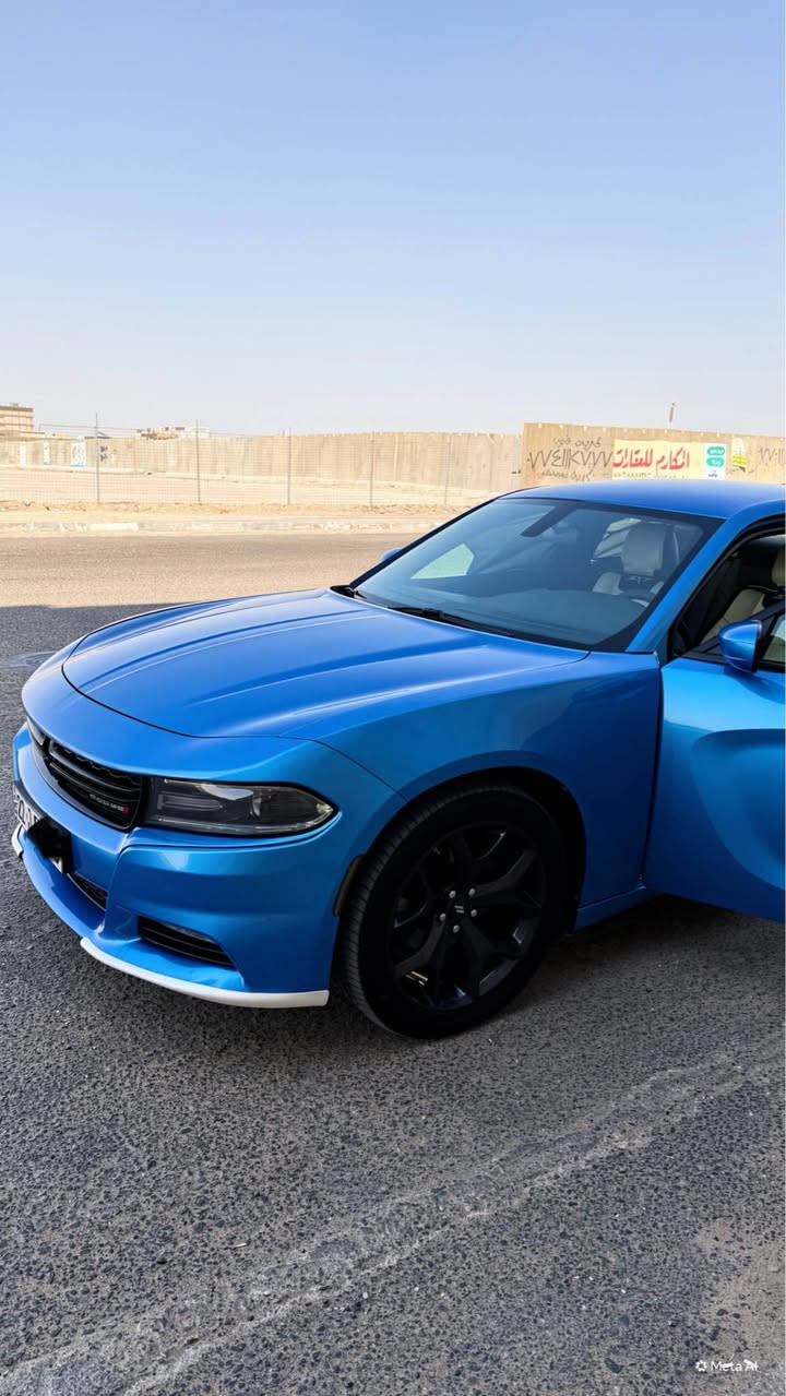 دوج جارجر موديل 2019 
كندي كفاله رقم اربيل و بأسمي 
مواصفات عاديه 
بدون فتحه 
ويل 20 و عليها طخم تاير جديد كونتننتال 
السياره كلش نضيفه 
و ما بيها اي نقص 
ماشيه 100 الف ميل 
مكان السياره بصره 
بيع فقط 
السعر 235 .

*********** البصرة, العراق
