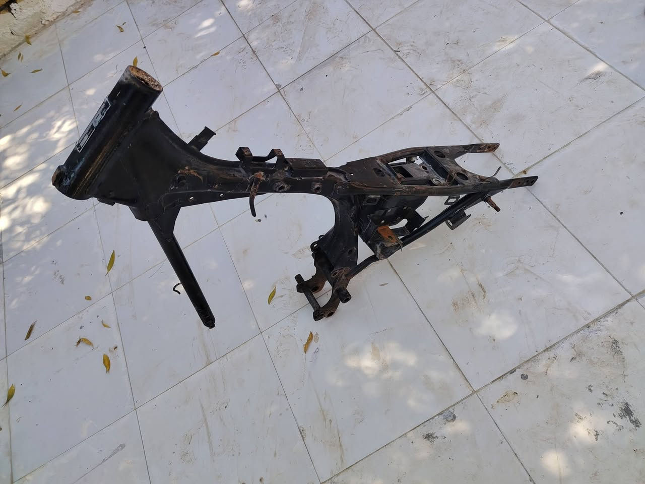 للبيع كلك موديل ٢٠ جديد حييل حته ابليته بي سعر ٦٥ وبي مجال قليل
مكاني شاميه ***********
