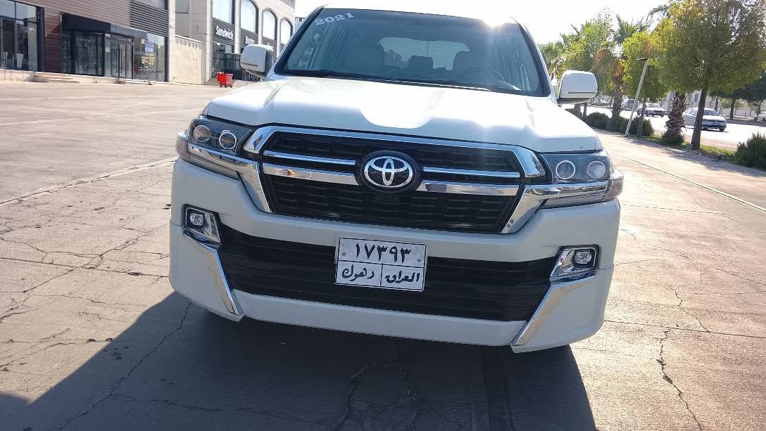 TOYOTA Land Cruiser 😍✈️
Model 2011💐
سەیارەکە رەقم دهۆکە  درع 🛡️ بوه درعه کەی لێ کراوتەوە  مکینە گازە 8 پستۆن  مكينه كه زەمانی ٦ مانگ لەگەڵە سەیارەکە زۆر جوان خاوێن توند تۆڵ یەک دینار مسرف تیانیە گێر مکینە ئەکسل بەشەرت 💐🥰پارچە رەشە لەسەر ساخە پشت پێش کەپسە 💐
نرخ خوار هەموو بازار 2 دفتەر 
ژمارە مۆبایل ***********
شوێن کۆیە كويسينجاك, أربيل

