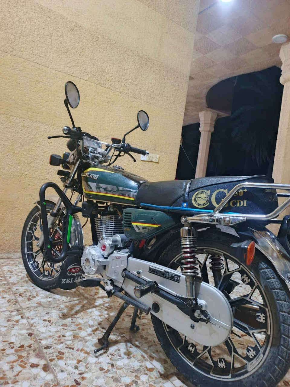 السلام عليكم
موطور محرك 200وموديل 2024
السعر 750 وبي مجال الاستفسار ع الرقم***********
