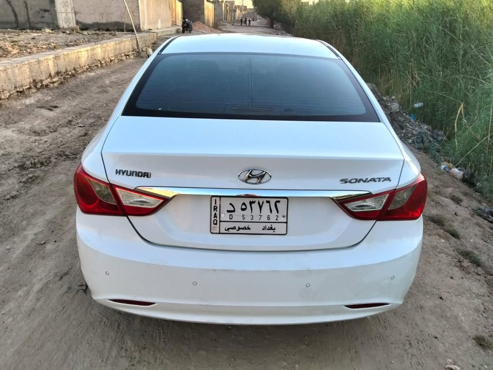 سونتا موديل 2012
محرك 2400 رقم بغداد باسمي سنويه لغايه 2027 تبريد قطعتين 
العنوان:المثنى قضاء الرميثة
رقم الهاتف :***********
اتصال فقط 
السعر :115وبيها مجال بسيط
