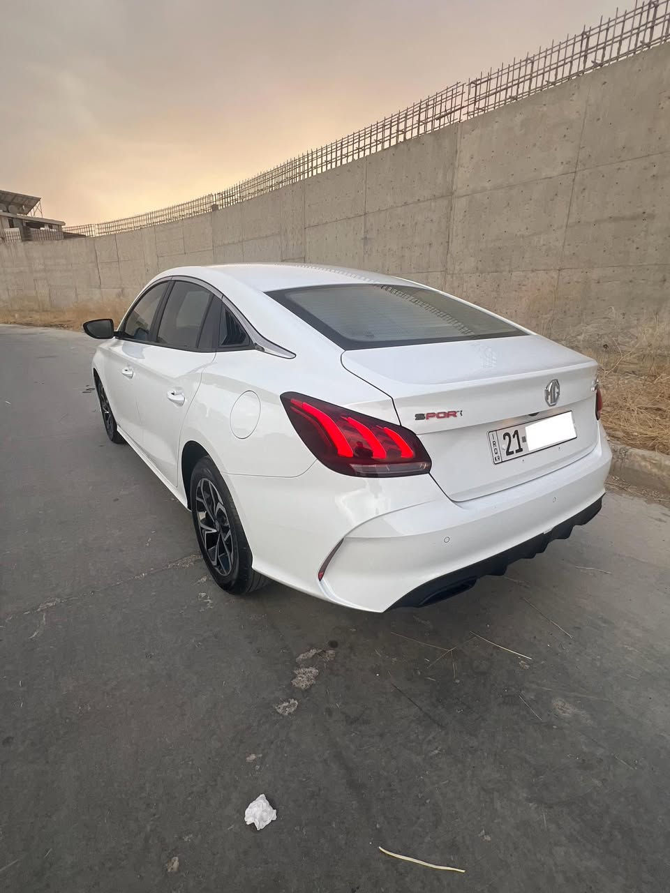 Mg gt 
2025 
گێر عادی 
بۆیاخ تەنک 
13 km 
بێ بۆیاخ 
1 PDR هەیە 
 ***********
