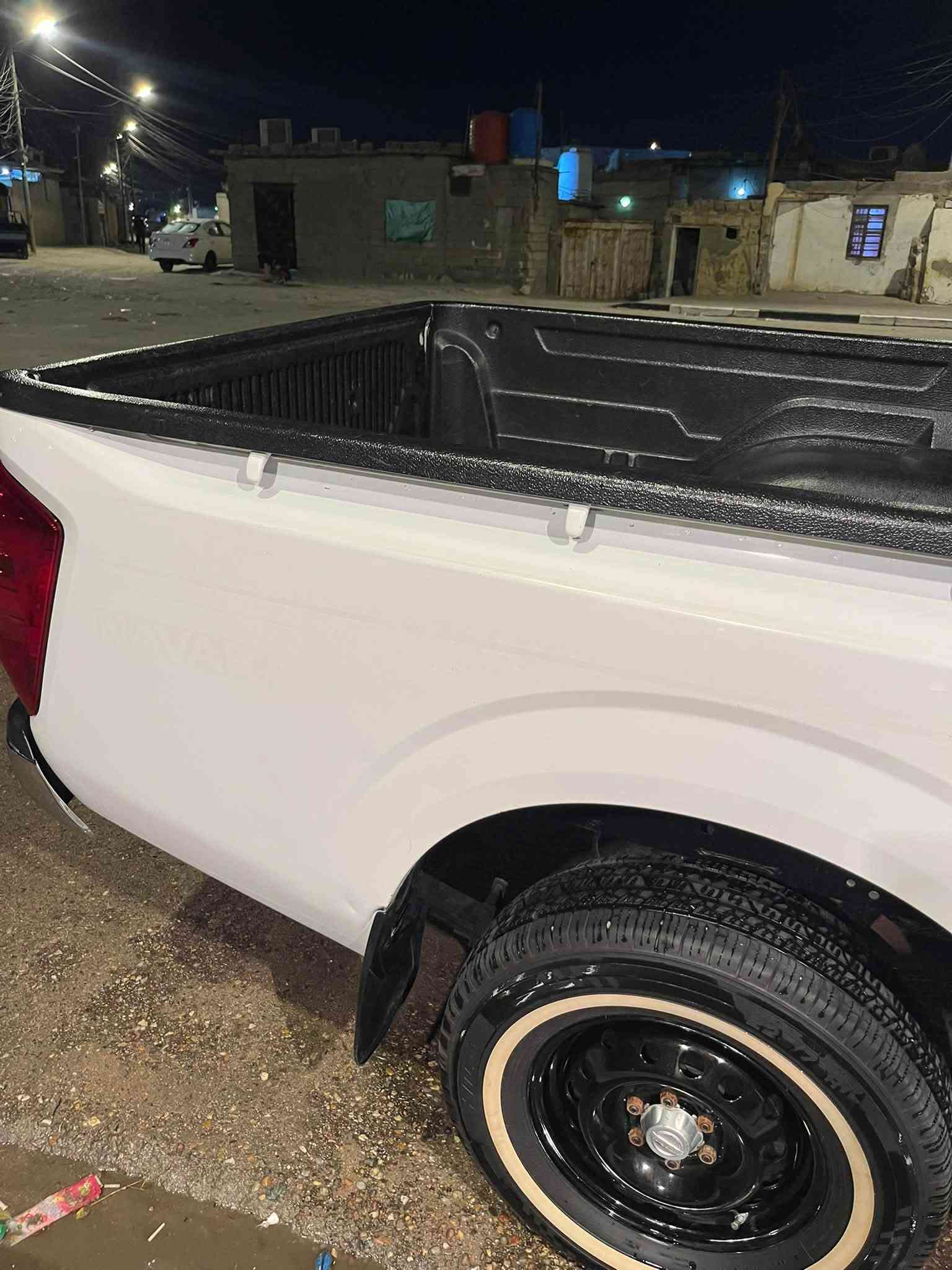 سلام عليكم
نيفارا مديل 17 
رقم بصره سنويه الغايه 2030 
كير عادي 4ويل حداديه جديده تخم تاير جديد حداديه جديده تتفئه تريد❄ حادث بجم ضربه خفيفه و البنيد مصبوغ فقط الباقي كفاله سياره كلش حلوه و جهاره جام جوبي و الرباك مال الصدر طاك سياره كلش حلوه و جهازه على آخر حبايه السعر 120 و بيه مجال الشراي الرقم *********** العنوان البصره القبله حي القائم شراي انتصل بيك خير و تدلل شرط من ابيع اريد تحويل
