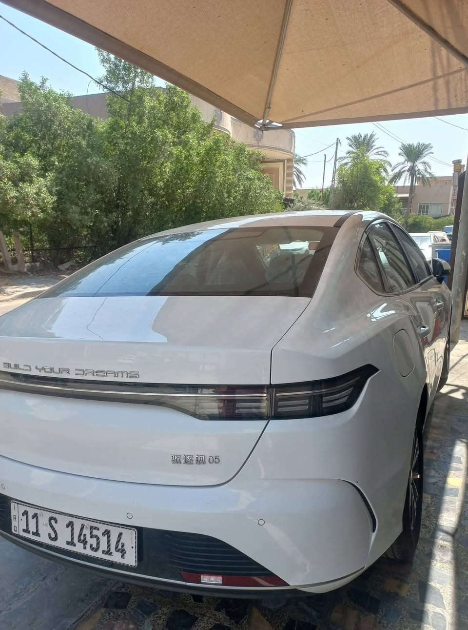 السلام عليكم بي واي دي دسترويل ٢٥ زيرو مرقم بغداد مميز مكفوله المكان بغداد حي الجامعه ***********
