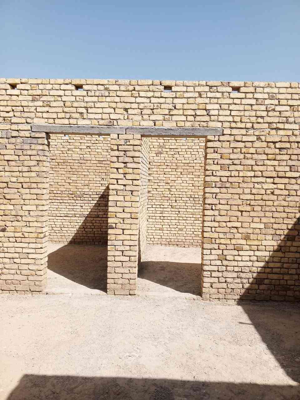 أرض • للبيع