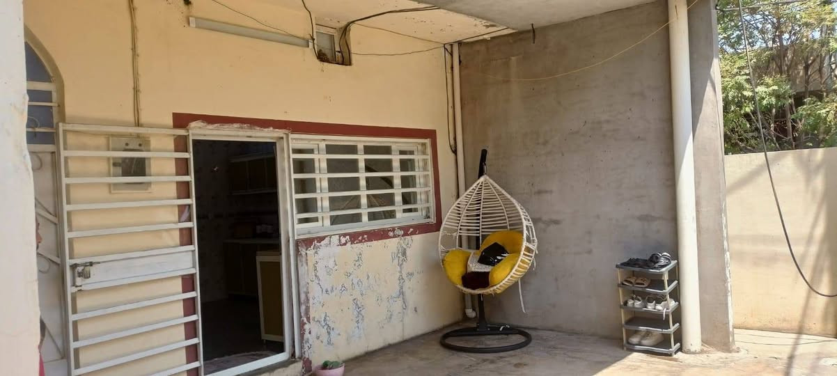 اعلان دار 100متر مربع ركن 3طابق، طابو صرف مقابيل باب الجامع عدد غرف نوم ثلاثه استقبال عدد 2مطبخ عدد 2حمامات عدد 2صحيات عدد2على شارع 20مكان درجه اولى للاستفسار اتصال عل رقم ***********
