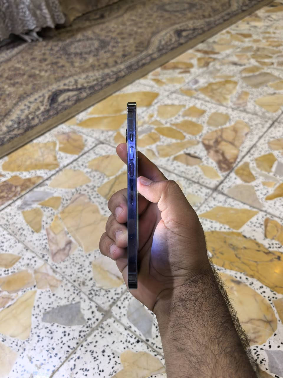 سلام عليكم
13 برو ماكس 

ذ 256

امريكي LLA
 
مبدل شاشه تفصيخ موثقه بعلامه ✔️

فيس ايدي شغال 

جهاز نظافه 100 %

السعر 575 وبي مجال بسيط 

الخاص مفتوح 

المكان بابل قضاء الكفل 

يوجد توصيل جميع المحافظات

نص مكتوب في الصور:
- 18 11:40 الشاشة سجل الإصلاح الجزء الشاشة الحالة مستعملة معرفة المزيد حول إصلاح الشاشة...