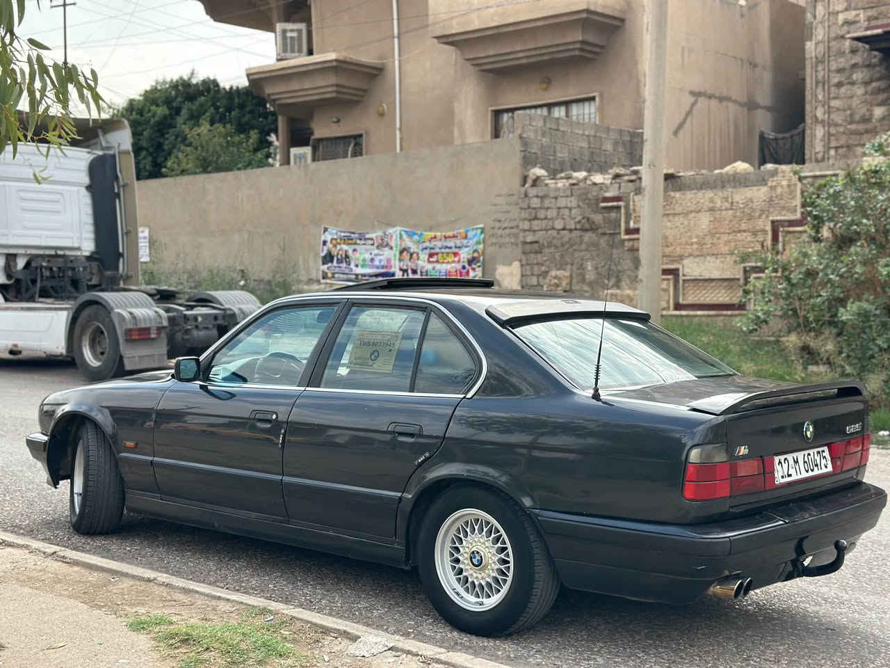 بي ام 520 • موديل 1991 • كشنات جلد