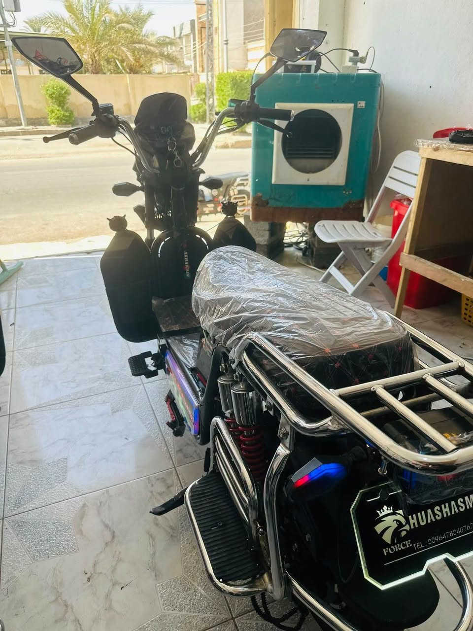 للبيع موطور شحن شكل ٢٤ موطور حيل نضيف وبطاريته علا فحص وكهربائياته كلها شغاله 
السعر 450  وبي مجال بسيط 
للتواصل *********** 

عنوان قضاء هيت حي الاطفاء مقابل جامع حارث بن يزيد معروف بجامع شيخ مهند 
واي واحد يريد يسحب موطور من جمعيه اشتري من عنده بسعر لي يعجبه 
يتوفر بطاريات وبيع وشراء الدراجات وصيانه وغسل وكماليات كافه دراجات شحن بأسعار مناسبه
