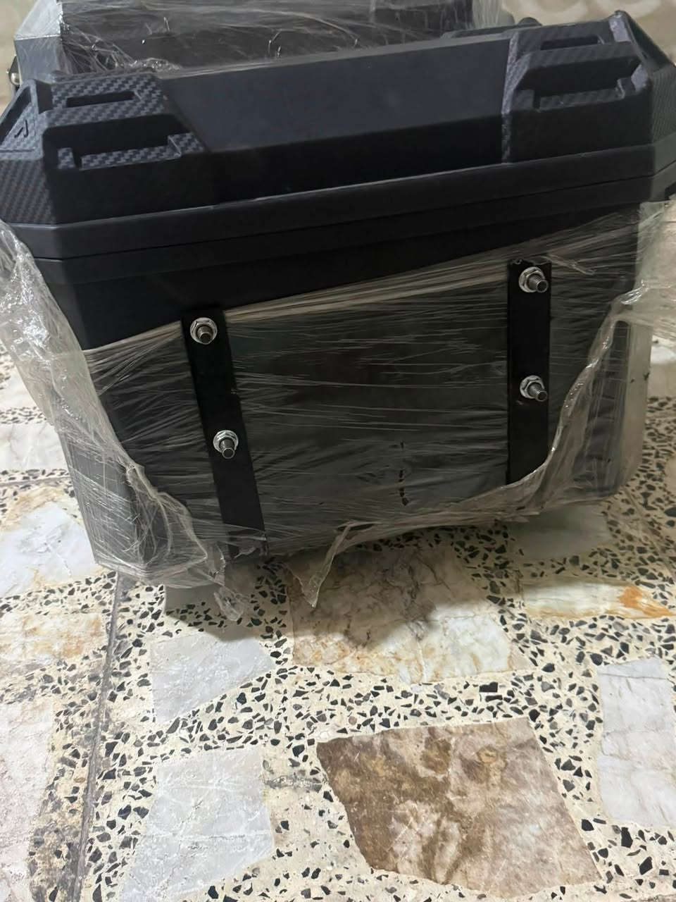سلام عليكم جنط جي اس كدامك الجنط جديدات بجيس بعدهن سعرهن 140وبيهن مجال عنواني بغداد الشعله ***********
ملاحظه مو دامن متواجد فيس
