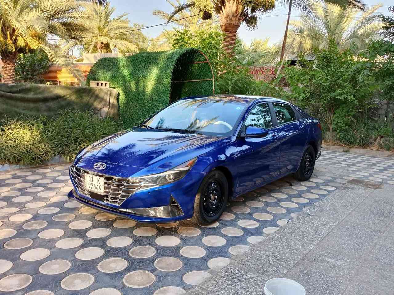 السلام عليكم... اللنتره 2023. رقم بغداد ..مكينه دوش 2000 گير cvt.  تبريد ثلج. بصمه  . ثلاث وضعيات قياده. تغيير كيجات 4اوضاع..رادار امامي ورا دار خلفي. تحكم ستيرن جهتين. مثبت سرعه... تحديد مسار.. قياده ذاتيه.. توقف ذاتي ..شاشه ايباد.. شاحن لاسلكي.. تشغيل عن بعد... حساسات بلمري.. بيهه قطعتين صبغ ووحده تبديل.. بجم كبس..السعر 135... ***********
