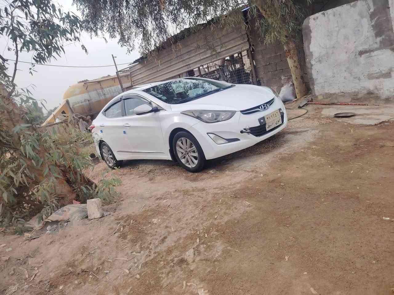 النترا 2014 • مكينة 1800 • فتحة سقف