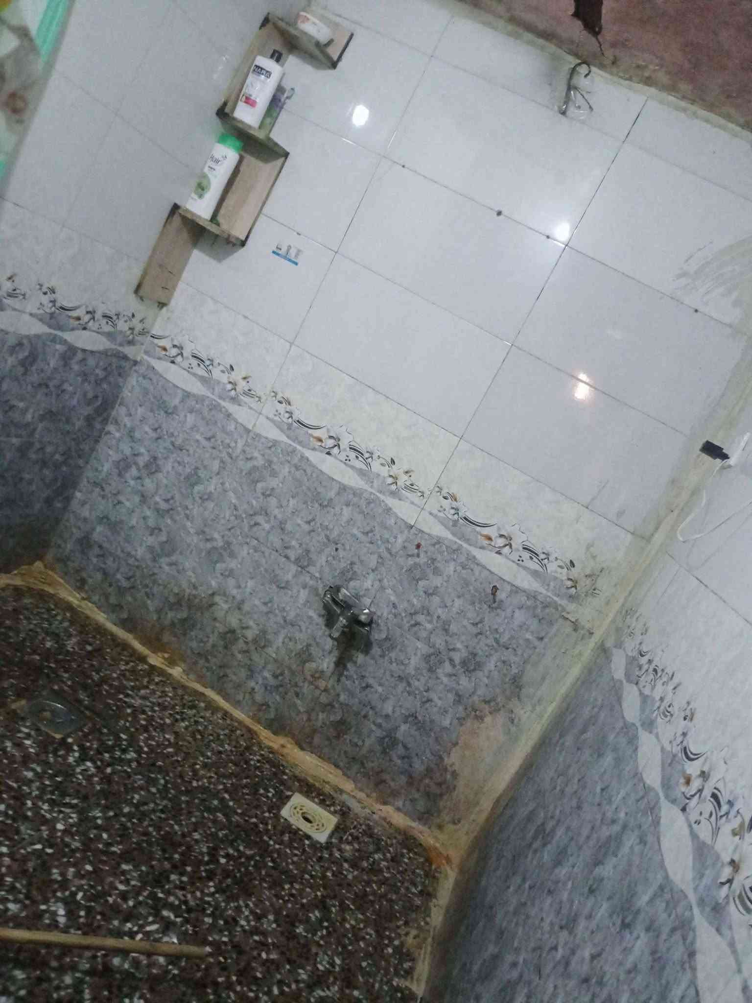 السلام عليكم تجاوز للبيع بشارع المعهد خلف المنصه مساحه 120 السعر 22 وبي مجال للاستفسار خاص او اتصال *********** بي واتساب
