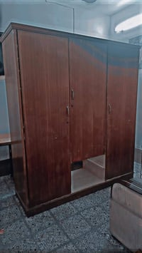 كنتور ابو ٣ ينباع على شكله هذا ب٤٠ يراد اله نجار ايرتبه يعني مو اجيبه ...