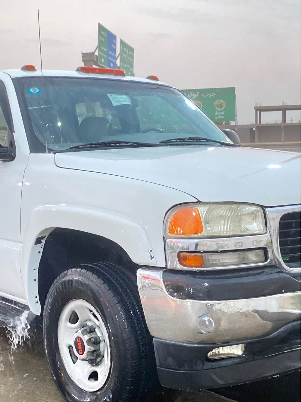 يوكن 2001 اصل 8100 بيها محرك 5300 
سياره تبريد شغال سياره السعر 85 و بيها مجال البصره تنومه الصالحيه *********** البصرة, العراق
