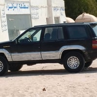 شيروكي ٩٣ • مكينه ٢.٥ • خور الزبير