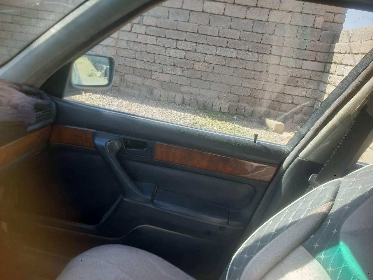 بي ام 735i اللبيع بجم عريض
سياره جديده بمعنه الكلمه احلا من الصور 

نشاطها تشك التبليط معدل إذا ما عبرت ال 240 مرجوعه

كلشي جديد بيها منضومه تبريد جديده  تبريد ثلج✔️

تايرات جدد✔️

صدر جديد✔️

  محرك فول، 35 ✔️

كير مال كصه جديد✔️

كشناته كهربائيّ ✔️

ماعايزها برغي بلادي من الدعاميه لدعاميه ✔️

سنوية 2031 هزه جديد تحويل مباشر ✔️

السعر 60 وبي مجال ✔️

الستفسار وتساب أو اتصل ✔️

***********
