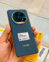 ريلمي 13 برو بلس • ٥١٢ جيجا • ٢٤ جيجا رام