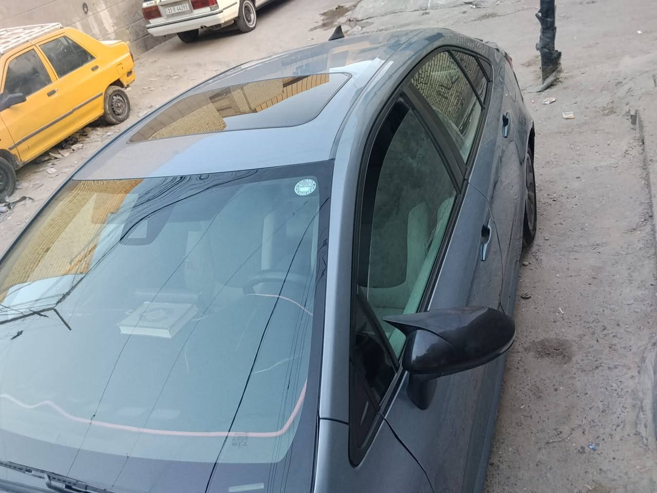 كورلا موديل 20 مكينه 2000 
رقم اربيل صاحبه يمي عربي سنويه وتحويل جديد سياره جاهزه وجديده صوره الحادث بلمنشور سياره بصمة تشغيل 
ترحيب حساس فتحه بيهه راح اوضحلك كلشي بلمنشور موصفات سياره مكانهه بغداد العبيدي سعرهه 120وبيهه مجال مكينه وكير برغي ممفتوح بيهن ليحب يتصل ***********
