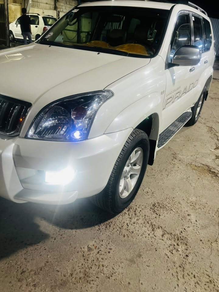 سلام عليكم برادو موديل ٢٠٠٧ فول مواصفات مكفوله من الضربه والصبغ والبارد مكينه ٦ سلندر مكينه وكير مكفولات السياره جديده او جاهزه من كلشي تخم تاير جديد فتحه مكاني بغداد الدولعي السعر ١٤٨ الرقم ***********
