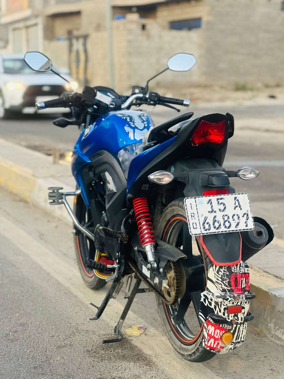 السلام عليكم 

دراجه هاوجي موديل ٢٠٢٣

 مسجل بأسمي لوحات انكليزي 
ممشى فقط ١١ الف دراجه بعدهه جديده 

السعر ١٨ ورقه وبيهه مجال للأستفسار ***********
