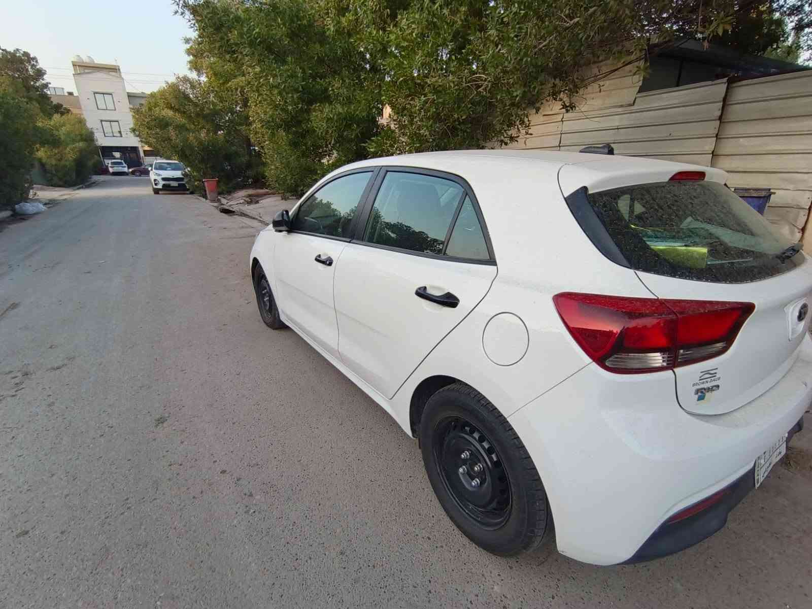 كيا ريو هاش باك موديل 18
ماشيه 65
محرك 1600 
حادث امريكا مرفق ويا الصور
بالعراق صبغ نصف  خلفي عكس السائق
العنوان الدورة
الرقم ***********
السعر 94وبيها مجال بسيط

نص مكتوب في الصور:
- Kia Rio 2018 White... Free bid history copart and iaai » Kia » Rio » Kia Rio 2018 White 1.6L vin: 3KPA25AB5JE120249 Kia Rio 2018 White 1.6L vin: 3KPA25AB5JE120249 BidFax.info 000-24167270-01/04/2019 INSURANCE AUTO AUCTIONS, INC. - IAAI.COM Final bid: $4300 Auction: IAAI SOLD Lot number: 24167270 Date of sale: 08.03.2019 Year: 2018 VIN: 3KPA25AB5JE120249
