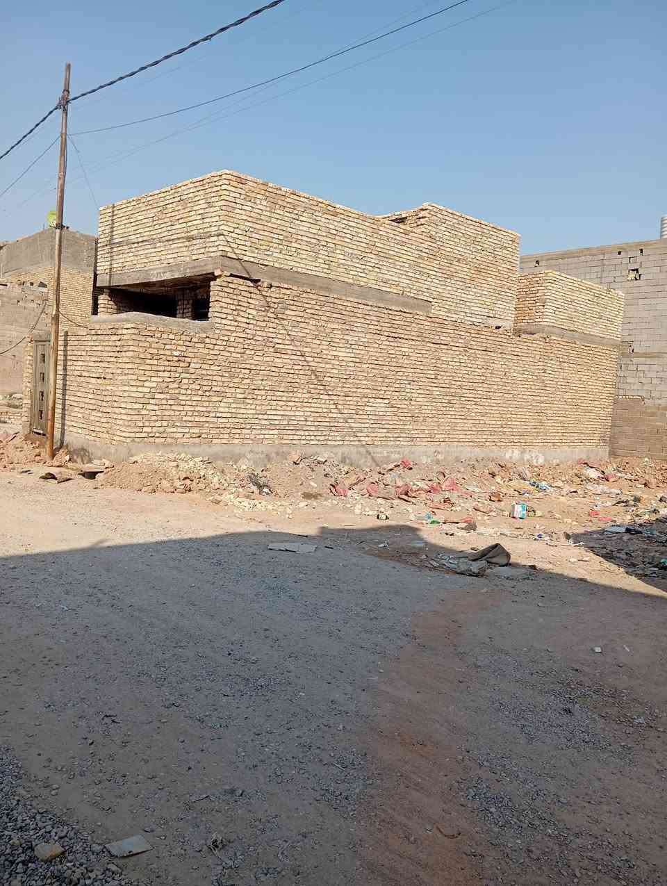 السلام عليكم من رخصت الدمن بيت 100. 20**5. سبع قصور شارع ابو علي البيت كامل من كلشي النقص الي بي بس مي ولبخ وكاشي فقط السعر خاص متواجد  واتساب وهاذ رقمي.  ***********
