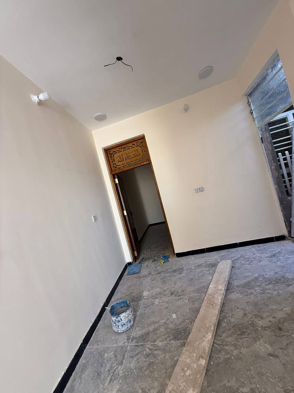 بيت لبيع طابقين جديد غير مسكون بيت جاهز طابو زراعي سند 25 وكاله ام صوره الزعفرانيه الوليد بجهت حي امانه شارع شيخ مناف خدمات كامله ماؤ مجاري كهرباء تبليط بصف ركن سعره مناسب ***********
