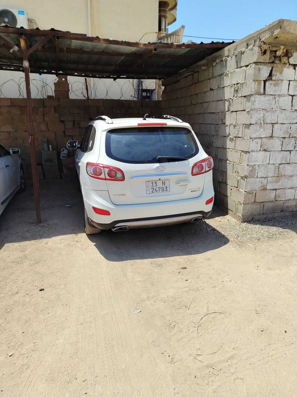سلام عليكم سنتافي للبيع ٢٠١٢ شركه عامه مكفوله كفاله عامه ماعدى بيها بارد شي قليل جدا محرك ٦ سلندر بدون رواجز مابيها صوت بالرواجز ٧ راكب رقم بغداد دولي بأسمي كير محرك مكفول لاتنقيص ولاتبخير مكان السياره صلاح الدين قضاء بلد ترهم مرواس توسان ٢٠ للتواصل ***********
