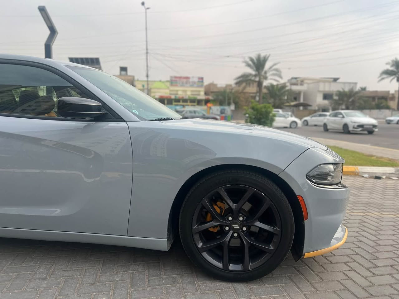 تشارجر ٢٠٢٠ • ٨٠ الف • ضرر بسيط