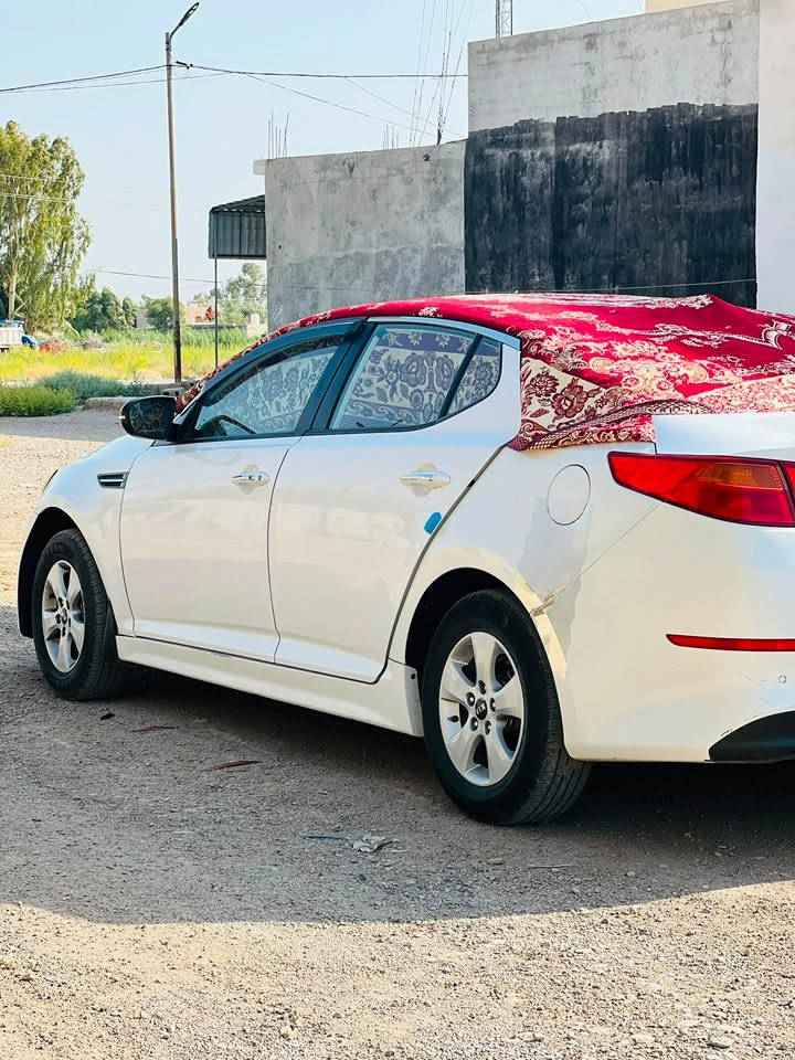 كيا أوبتما٢٠١٥
محرك دومش ٢٠٠٠
خليجي 
مال بيع مستعجل  يرحم أبوكم 
السعر ٩٣
بيها أربع قطع صبغ فقط 
باسم تحويل ثاني يوم 
***********
