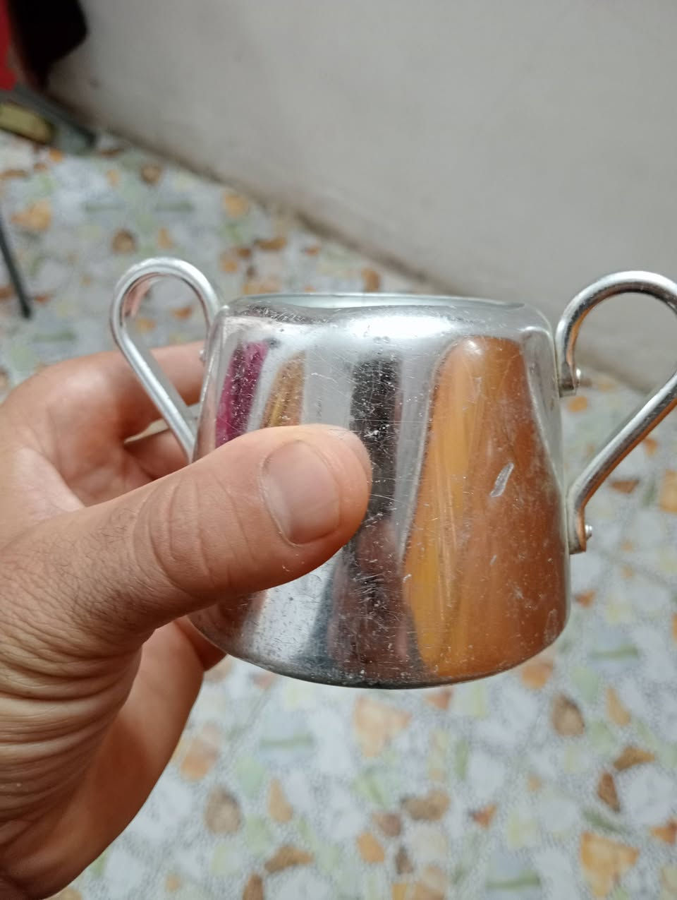 عندي هاذا فضه للبيع ***********

