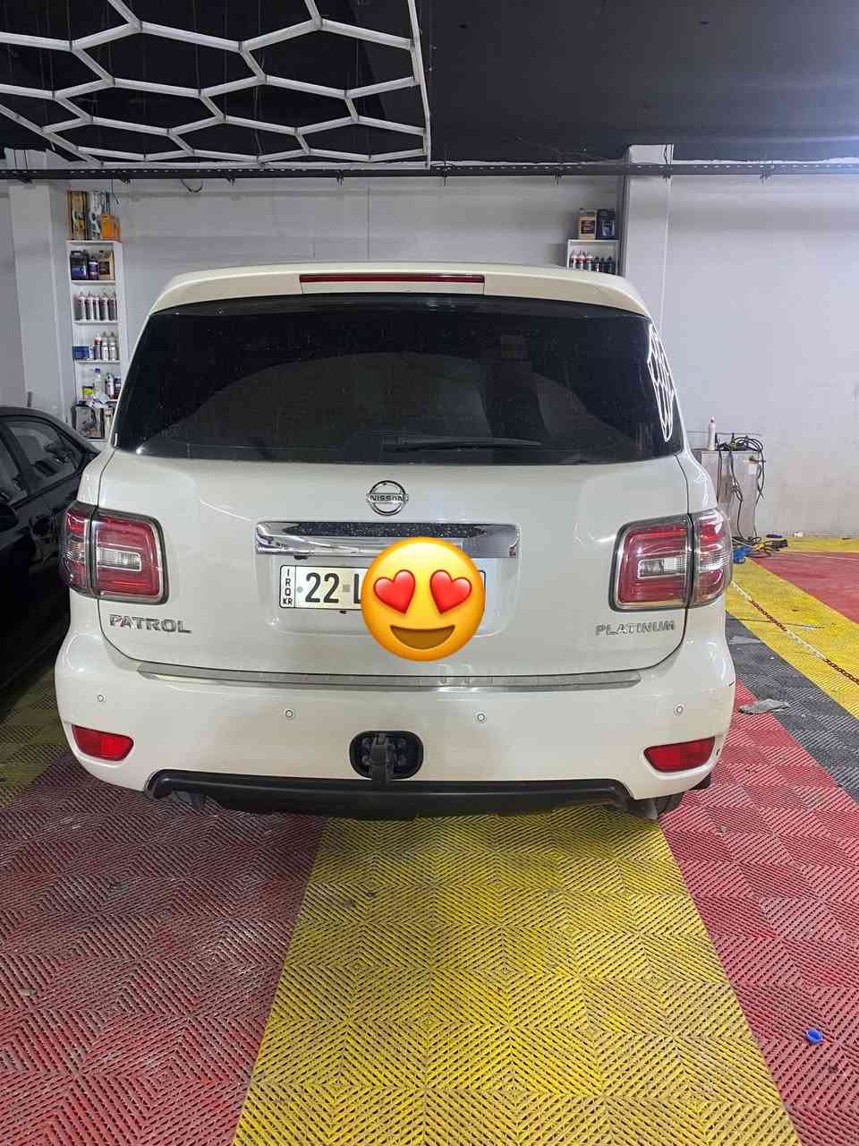نيسان باترول ٢٠١٦ بلاتينيوم 
بيبوياخ و ليدراو بى سارد 
١٠٥ هةزار حةقيقى روشتوة
هةموو شتيكى بةشةرت 
زمارةى تةلة فون 
***********
