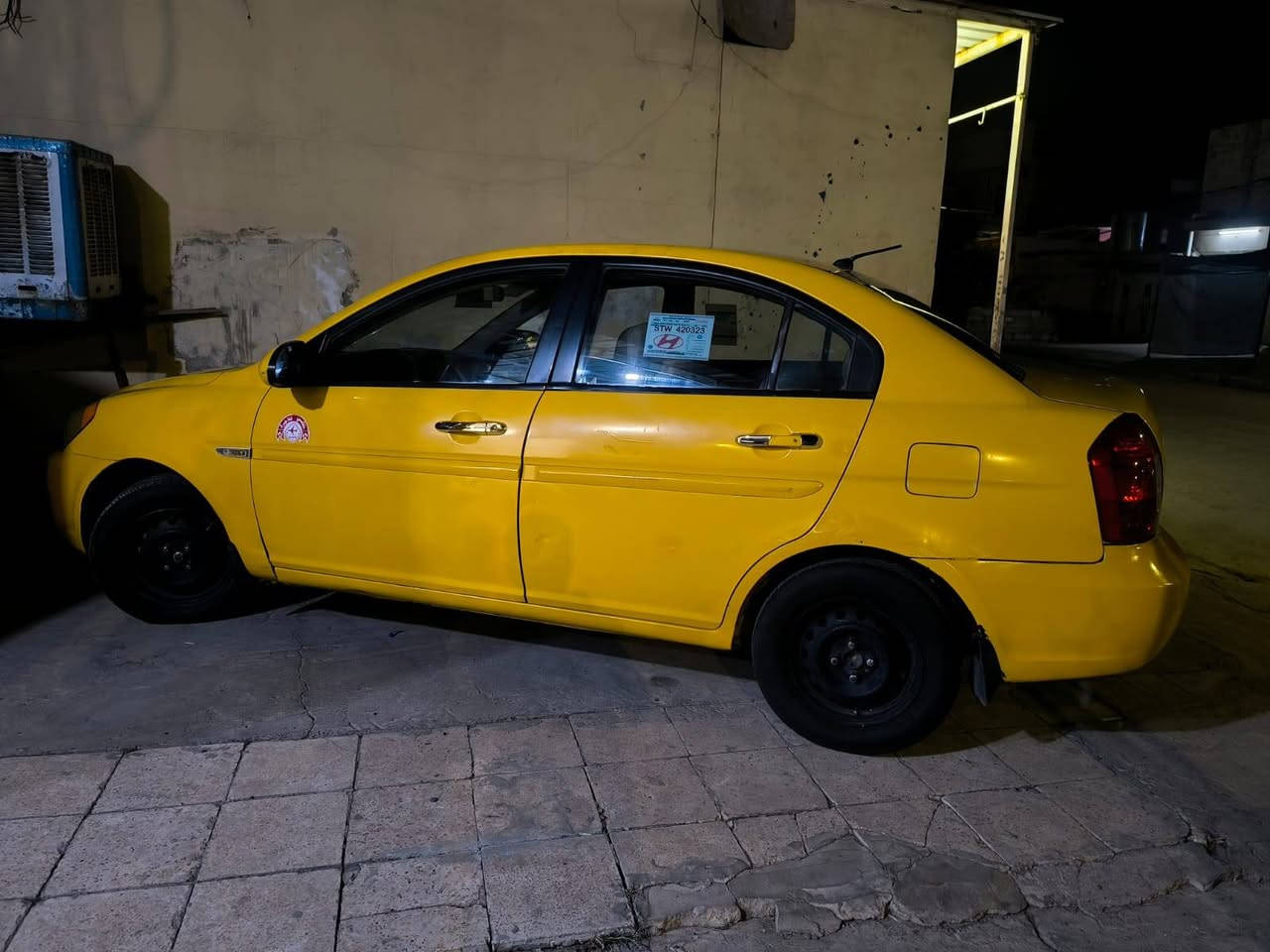 للبيع اكسنت مديل 2007 رقم بغداد مصطره سنويه لي 31 بأسمي محرك وكير شرط السيارة بدون ضررمثل ما موضح بالسونار السعر 75 وبيها مجال بصيط ***********

