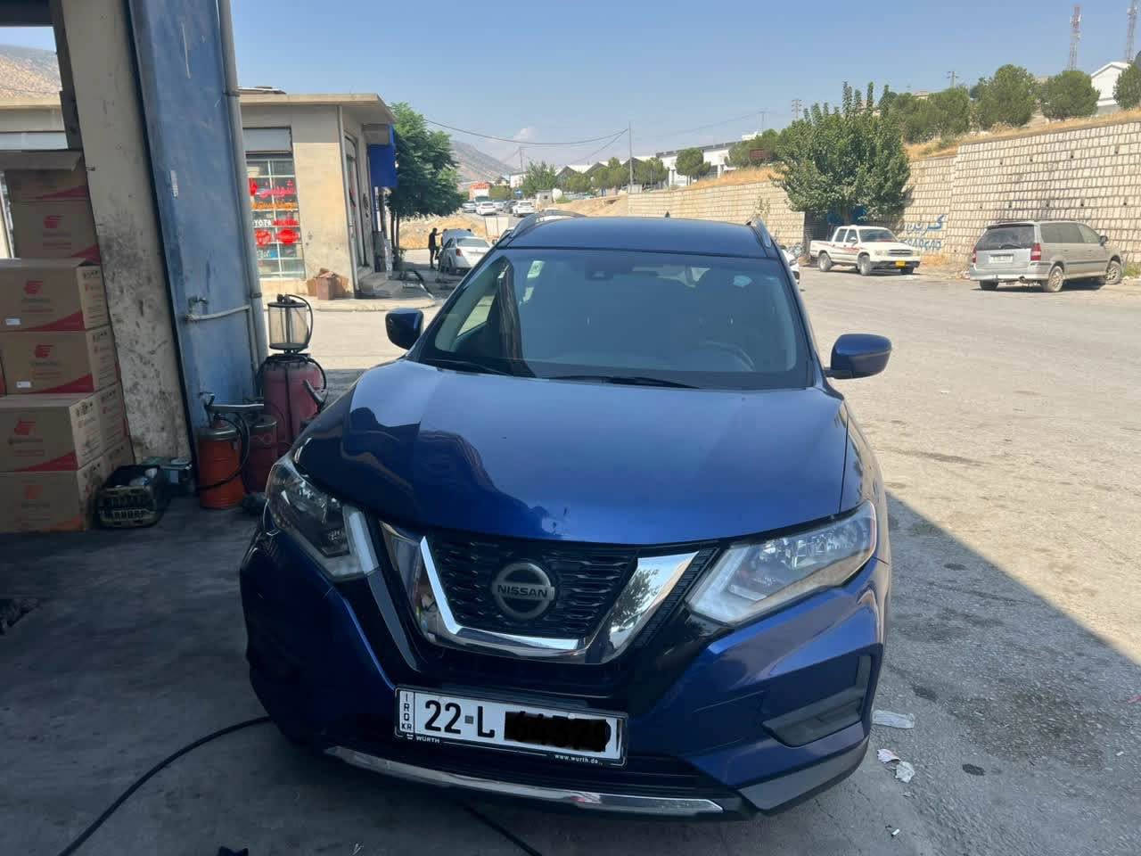 نیسان رۆگ ٢٠١٩   SV.  AWO 

گێر و مەكینە هەمووی بەشەرت 

سبوغ و لێدران ساردەكوت  هیچی نیە  دەعامیش بەشەرت 

مواسفات SV. دەبڵ ئەكسل 
بسمە  كوشن كارەبایی 
شاشە گەورە كوشن هیتەر كوشن كارەبایی
سندوق شەفت 
رادار پشت پێش ئاوێنە 

سیارەكە زۆر خاوێنە مەسرەفی هیچ نیە دەعامی لۆ دوعامی هەموو شتێكی بەشرت 

                           ***********. أربيل, العراق
