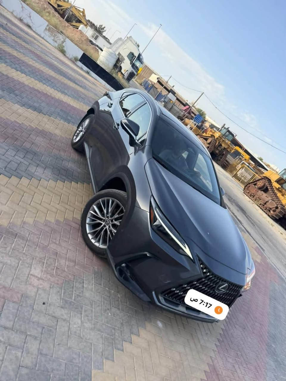 لكزس فئه nx350h 1/1
الوارد امريكي (بنيد +جاملغ وباب خلفي صبغ) فقط .

سونار مرفق مع منشور .

الله يبارك لمشتري .

رقم اربيل جديد باسمي هزه جديده 

عداد المشي 18الف 

مواصفات اعلى صنف بالكزس 

بصمات عدد 2+كارت بصمه 

بنوراما -

كشن حار بارد 

كشن احمر كهرباء

5كامرات محيطيه 360درجه

اوتو بارك اصطفاف ذكي .

كشن خلفي كهرباء تحكم من خلال شاشه 

صندوك كهرباء 

ستيرن حار 

تحديد مسار رادارت محيطيه وبعد هواي مواصفات ماتنعد 

بسعر 255فقط لاغير انسب لكزس بموديله سبب لبيع عدي ضرف ومكلفتني اكثر بس الحمدلله على كل حال

مكاني بغداد اليرموك او المنصور قرب نادي الفروسيه 

اتصال على ارقام تاليه .

***********

‭***********‬

نص مكتوب في الصور:
- 7:17 ص
- 7:18 ص