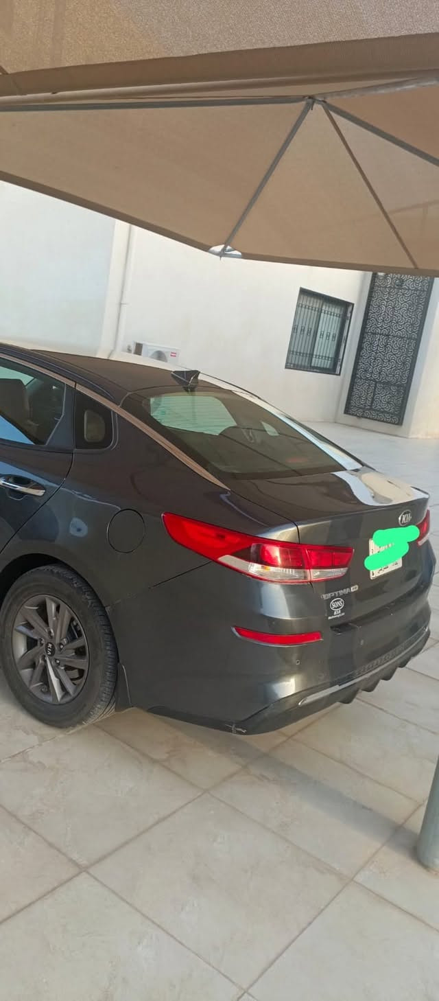 كيا اوبتما 2020 EX وارد امريكي
للبيع او للمراوس 

بيها 3 قطع رش 

رقم بغداد الماني بأسمي سنويه ممنتهيه 

مكاني تكريت القادسيه 

السعر 125 بيها مجال للشراي 

‭***********‬
