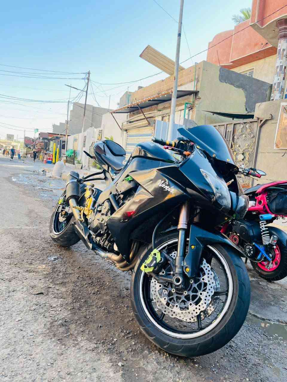 كاوسكي zx10R 20081000cc مكينة  سايز 10 شلعة ومعدل هاون  مزوعة تزويد كهربايات كلها شغالة سعر 20 وبيها مجال استفسار  *********** اتصال او واتساب
