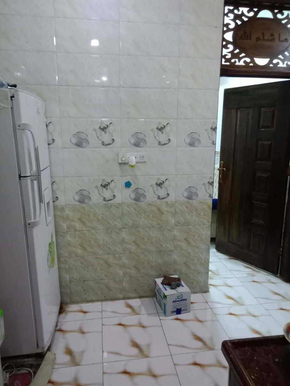 دار للبيع طابو زراعي سند 25 الموقع حي الصحه فرع المستشار المساحه 100متر الواجهه 5متر والنزال 20متر طابقين هول صاله مطبخ غرف نوم عدد 2 وصحيات عدد 2 بناء 2017 للاستفسار مكتب النبل للعقار والبناء والهندسه *********** واتساب *********** واتساب
