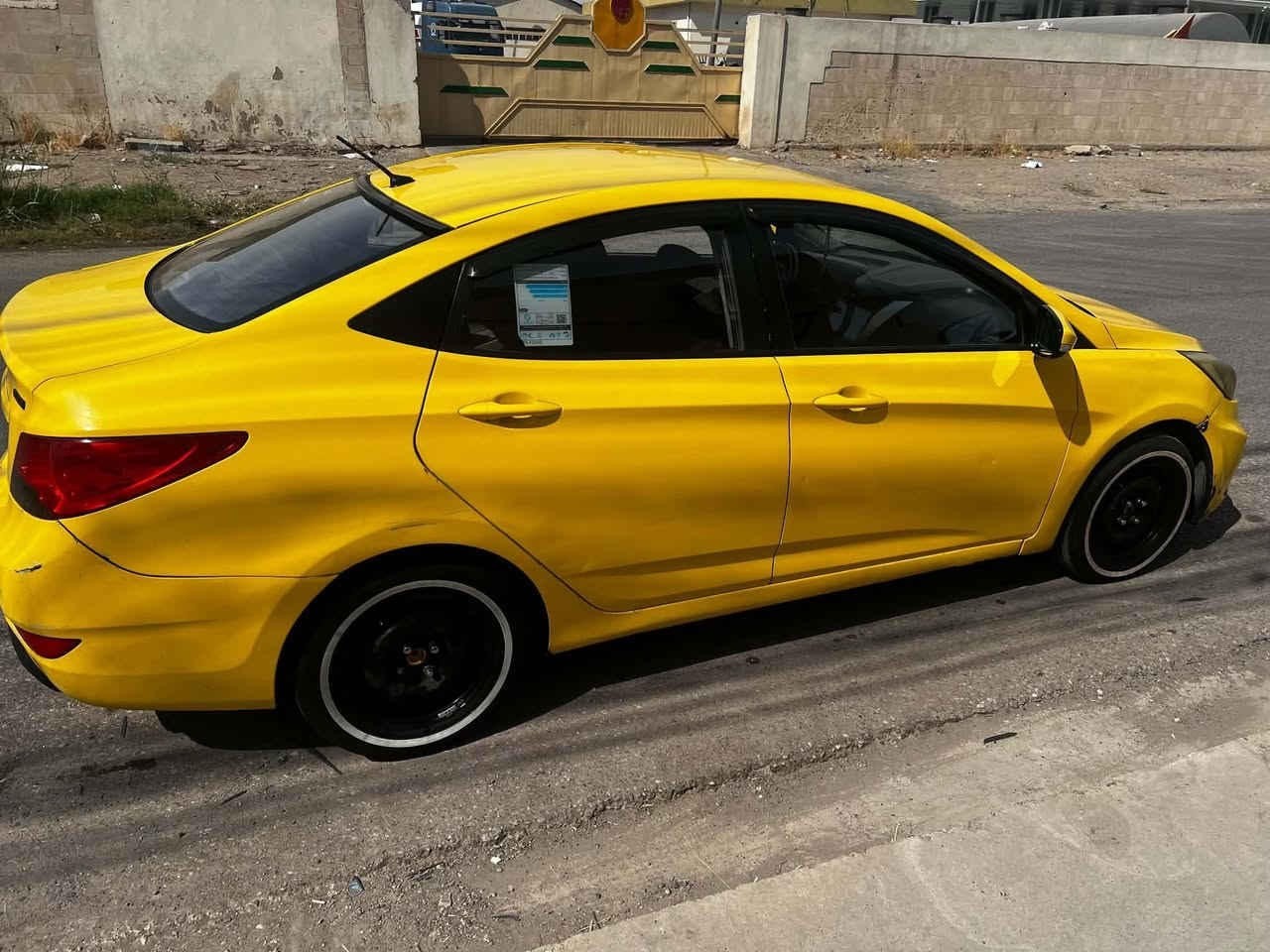 اكسنت ٢٠١٧ مكينة كير شرط بدون ضرر تقليط مال تكسي طخم تاي جديد تحكمات استرين اشاره بل مراي داخل نظيف هيئة وغرامات صفر سنوية الى ٢٠٢٧ كوبون بنزين بيها ٤ دسكات اني الشرعي الاتصال على الرقم *********** السعر ٩٠ بيها مجال
