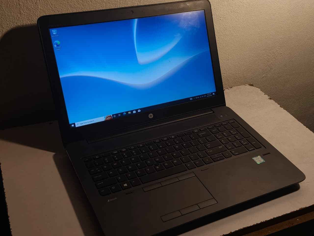 ZBook 15 G3 • كوادرو M2000M • SSD 256GB