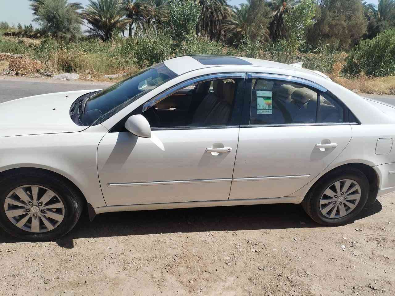 سوناته مديل ٩ للبيع سياره حلوه كير محرك صدر تخم تبريد كامله مال جناي شاشه السياره بيه صبغ اقل من حزام بسمنه ابيع حزام. سعر ١١٠ وبيهه مجال قليل مكان سياره ديالى الوجهيه ***********و ***********

