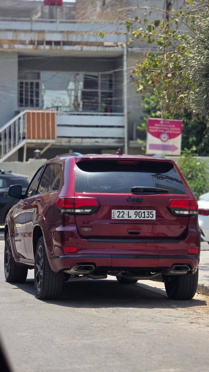 السلام عليكم
لبيع جيب  S  2022 خليجي وكاله هارلم داخل احمر ام الرادار 
مكفوله كفاله عامه 
ماشيه 74 الف كيلو حقيقي 
 فول مواصفات S
رادار جانبي نقطه عمياء 
رادار امامي 
سياقة الاليه مع تحديد المسار 
حجم المحرك: 3600
فور ويل 4/4 ماوس 
دبل سلايت بانوراما 
تشغيل عن بعد 
شفتات ستيرن 
جنطه كهربائي شفط 
دبل كزوز خلفي 
حساسات اماميه + خلفية 
بصمه تشغيل بصمه ابواب
سستم صوت الباين 12 سماعة 
دمامي خلفي بلصندوك
قطعتين تبريد ثلج 
كشن خزن ميموري 3 وضعيات
 مقاعد جلد اصليه 
داخل احمر بلاد
مري  شفط 
مري قلاب ويه ال R
الداخل صاج بلاك ملكي 
 نظام_خرائط(نظام ملاحة)_Navigatio
 كامرة خلفية دوارة اصلية
تحكم استيرن كهرباء
 فول تحكم استيرن (جهتين امامي + جهتين خلفي
 مري جانبي تدفئة مرايا جانبية حساسة للضباب تعمل
تلقائياً + اشارة بالمري 
 لايت عدسة زينون يصعد وينزل ويه الستيرن 
كشافات زنون 
زراكات لايت 
السياره جديده كلش احلى من 
الصور جاهزه بدون اي نقص 
تخم تاير جديد صار شهرين 
رقم اربيل هزه + سنويه + كتاب تضليل 80% فحص كله جديد تحويل مباشر 
بأسمي شخصيا
مكان السيارة بغداد 
حي الاعلام
السعر 330 مجال كلش قليل
الاستفسار ***********
