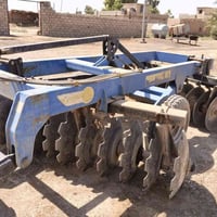 للبيع دسكره ٢٤ جاهزه صدر لامامي كلها جديد شاده مال ٢٦ حاطله نوع ترمز م...