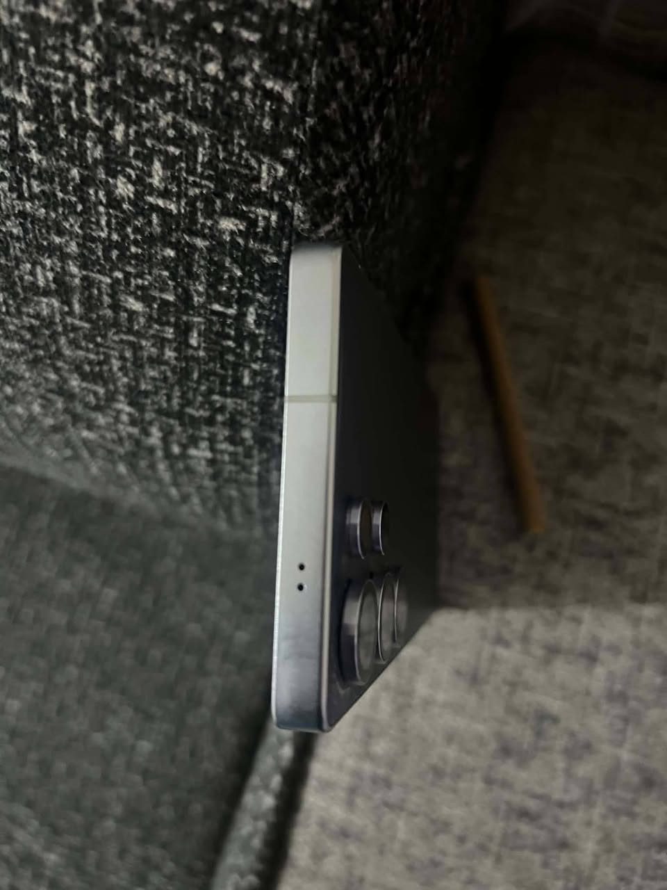 ​✨ للبيع: Samsung Galaxy S25 Ultra ✨
هاتف قمة في الأداء والتصميم، شبه جديد وبضمان ممتاز!

​الموديل: Samsung Galaxy S25 Ultra

​الذاكرة: 256 جيجابايت

​النظافة: 100% (ممتازة جداً)

​الضمان: ضمان عين الفهد (أقوى ضمان) 

​الملاحظات: يوجد شطب/شعر بسيط جداً في الظهر لا يؤثر على الاستخدام.

​السعر: 875,000 دينار عراقي

​💳 خدمة التقسيط: متوفرة لحاملي بطاقة ماستر كارد الرافدين.

​📞 للتواصل والاستفسار: ***********
