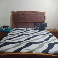 غرفة نوم لبيع مكاني بغداد الحريه الثانيه سعر خاص 07827210944