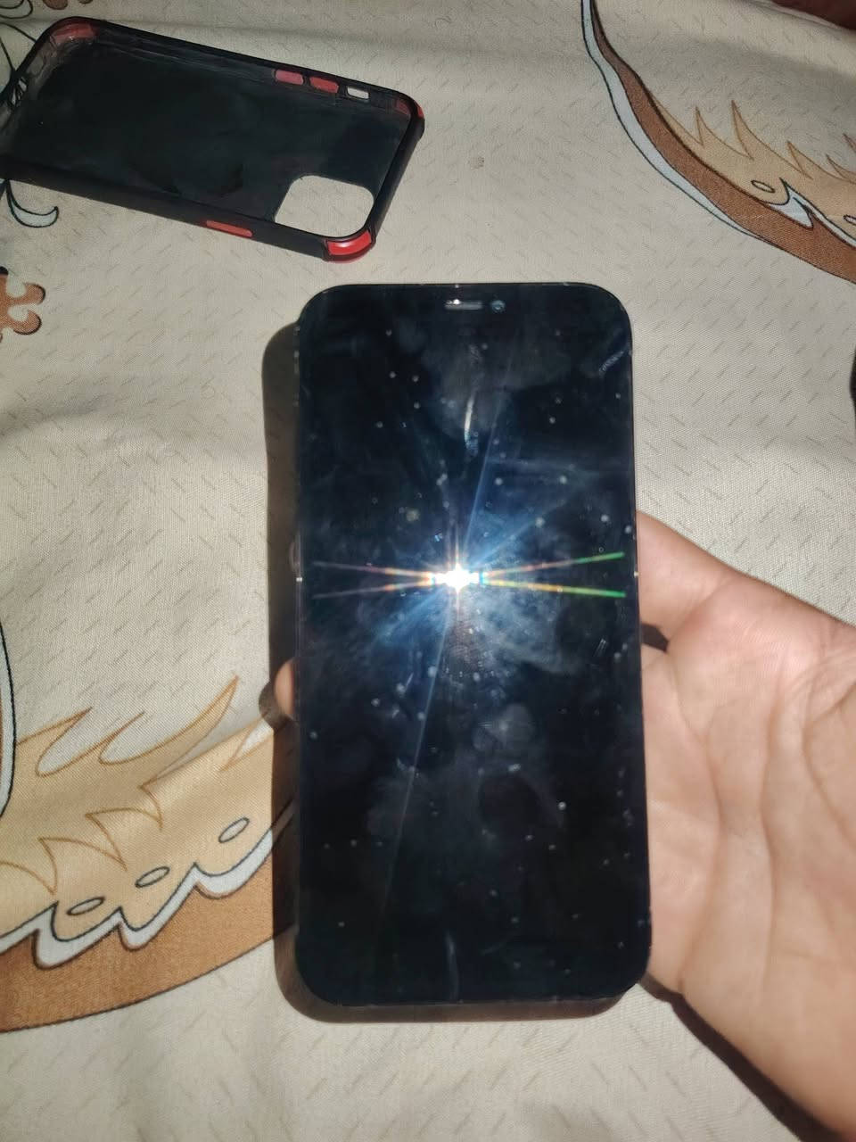 12 برو للبيع ***********
