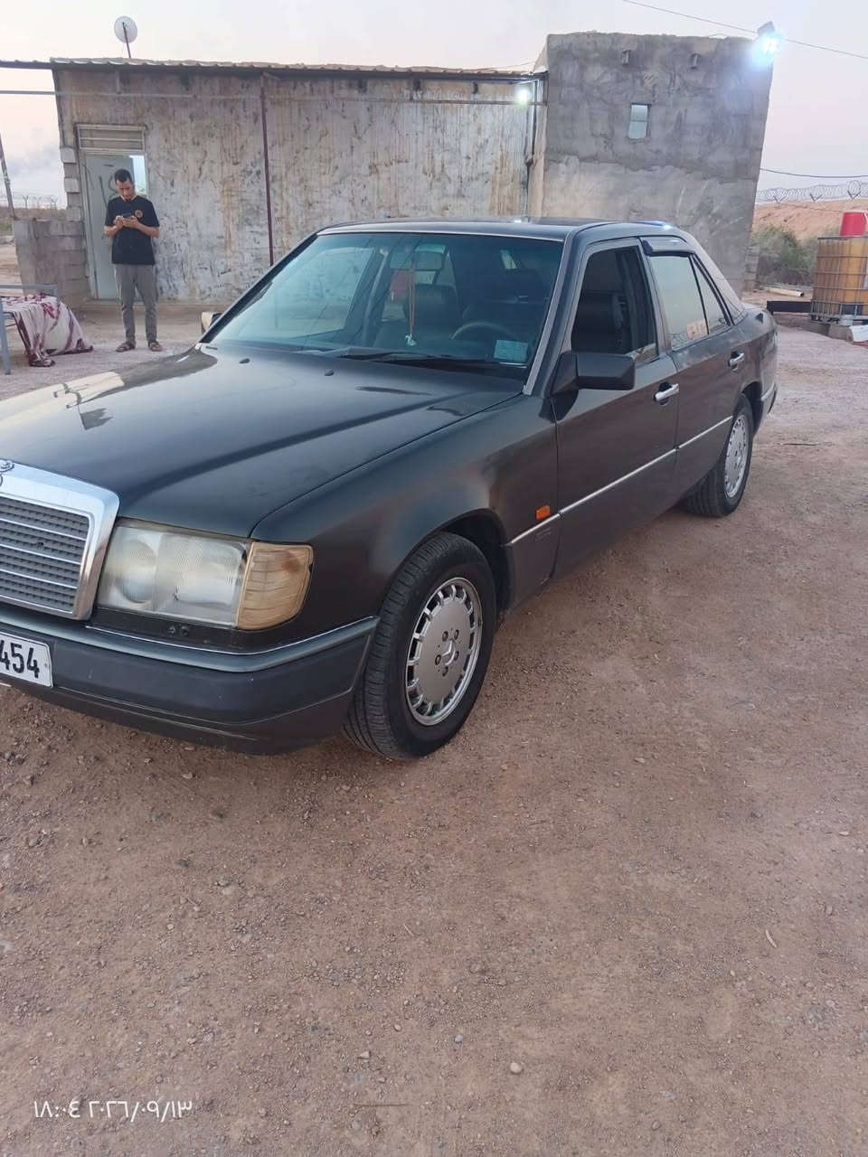 السلام عليكم مرسيدس دب للبيع كير ماكينه تابوت موصفات شبح موديل
رقم بغداد 1991
***********/سعر 67 وبيها مجال  حك جيه 
مكن  ميسان

نص مكتوب في الصور:
- 18:05 2026/09/13
- ١٨:٠٤ ٢٠٢٦/٠٩/١٣
- 14:06 2023/09/13
- ١٨:٠٦ ٢٠٢٦/٠٩/١٣