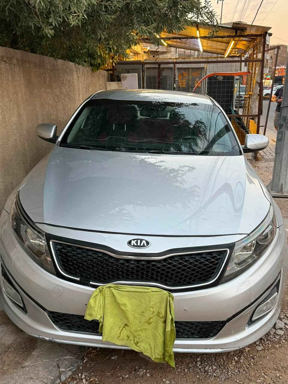 السلام عليكم للبيع اوبتما موديل 2015 رقم بغداد مكينه 2400 بيها صبغ جاملغات خلفيه ورش باب الي خلف السايق سياره نضيفه مكينه جديده السعر 115 $ للاستفسار الاتصال ***********
