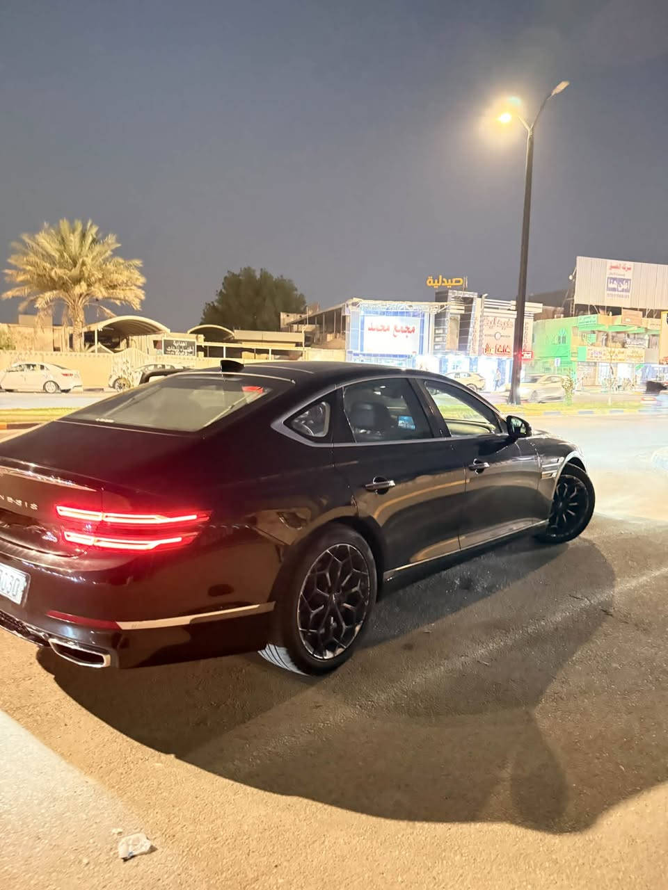 جنسس g80 موديل 21
السيارة ماشيه 45 الف ميل و حادثها بنيد نصه صبغ
و الجاملغ الايمن مبدل بدون ايرباك رقمي ***********
السياره كلش نظيفة مثل مموضح ب الصور
